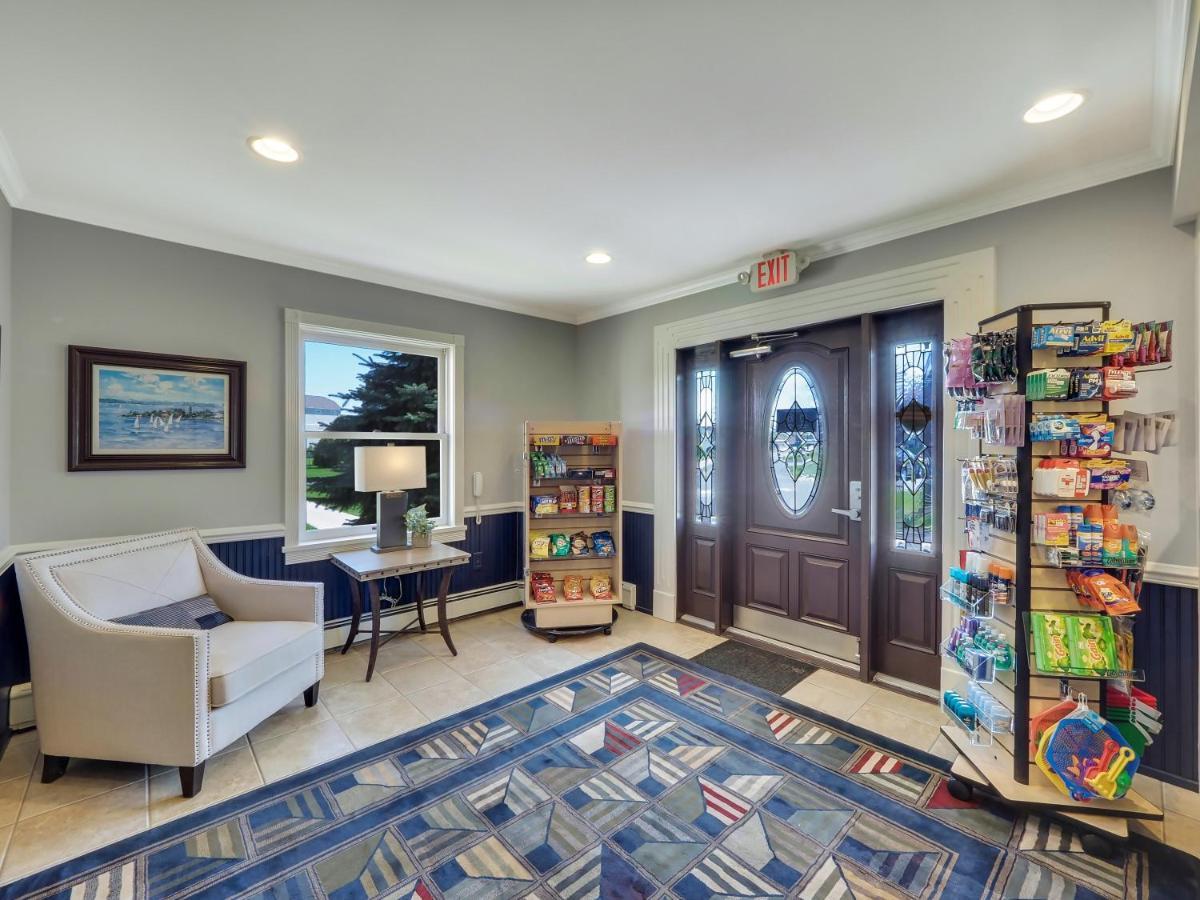 311 Water Street Inn Boyne City Eksteriør bilde
